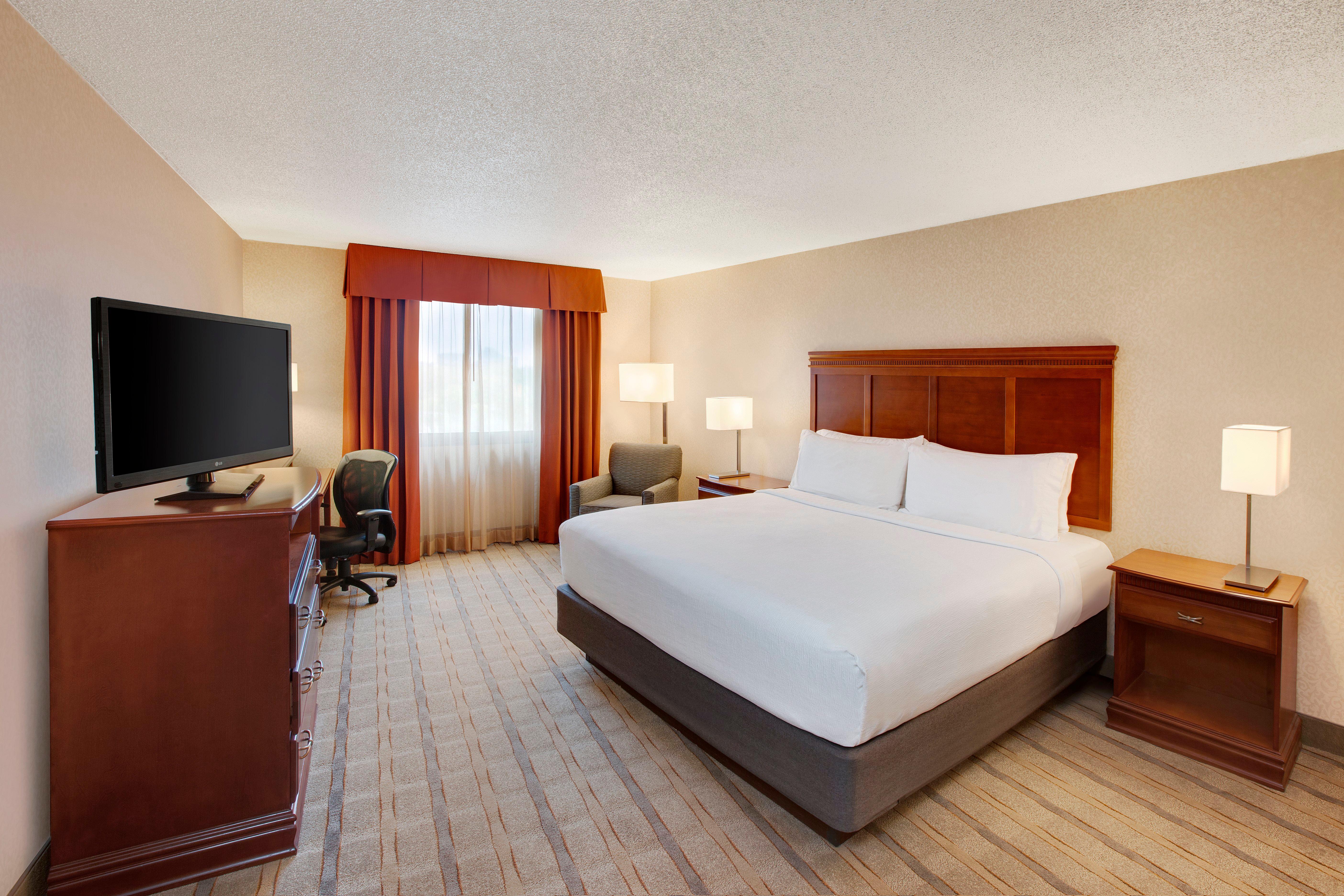 Holiday Inn Express Dallas Market Center By Ihg Eksteriør billede