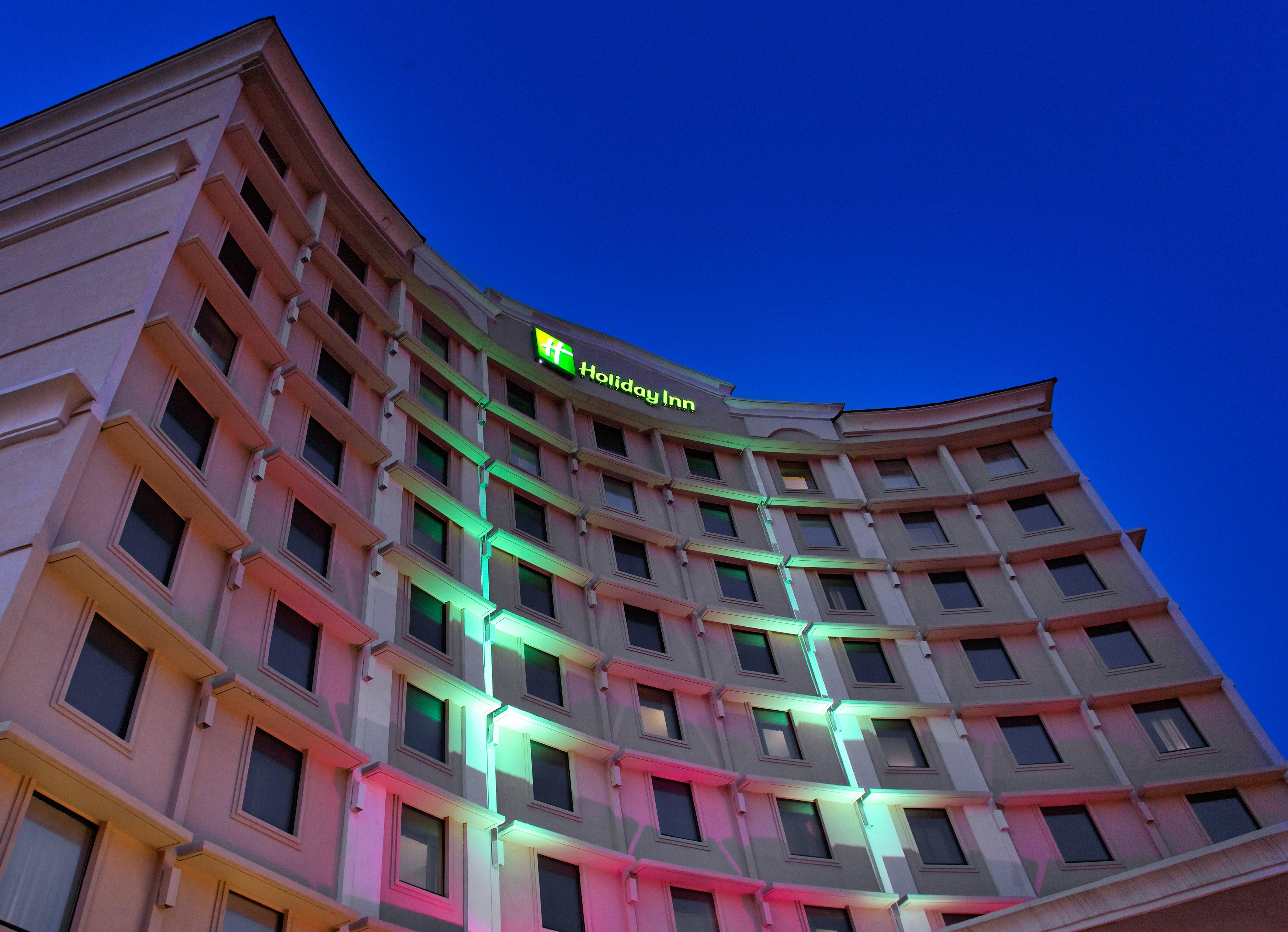 Holiday Inn Express Dallas Market Center By Ihg Eksteriør billede