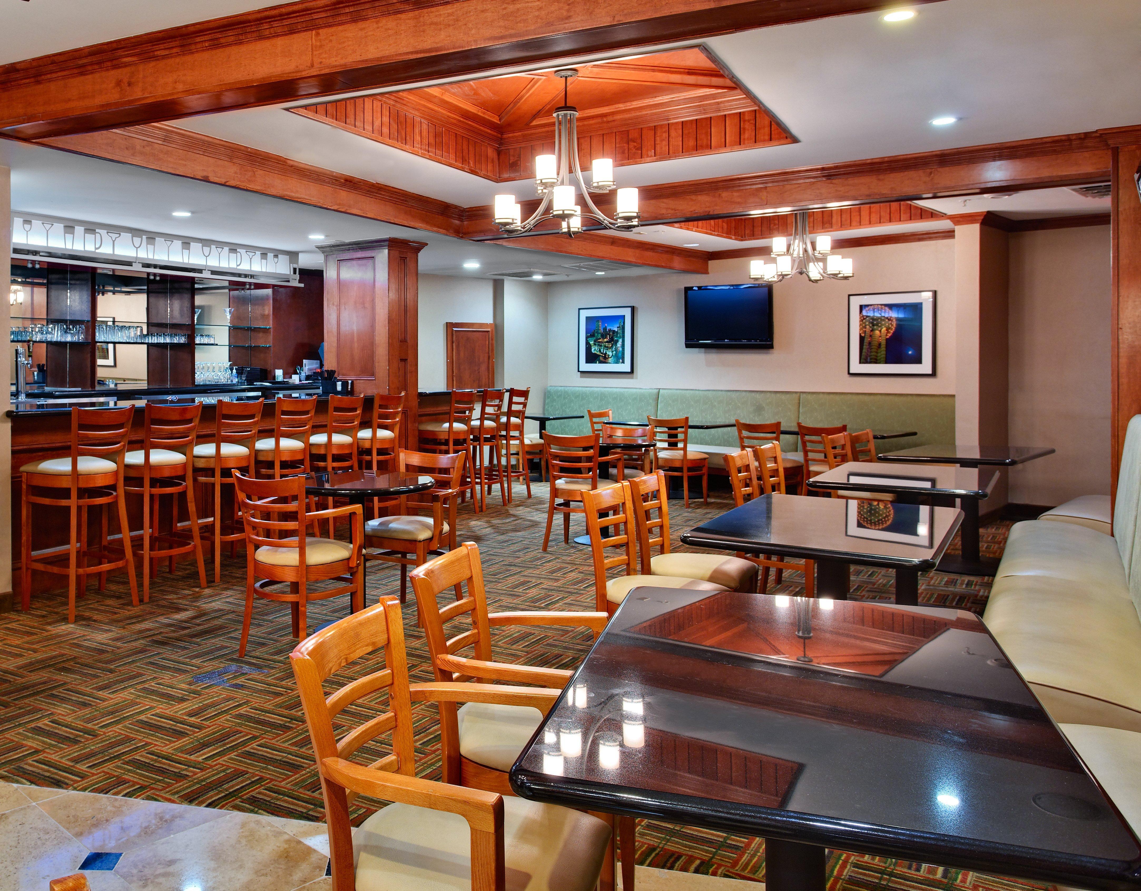 Holiday Inn Express Dallas Market Center By Ihg Eksteriør billede
