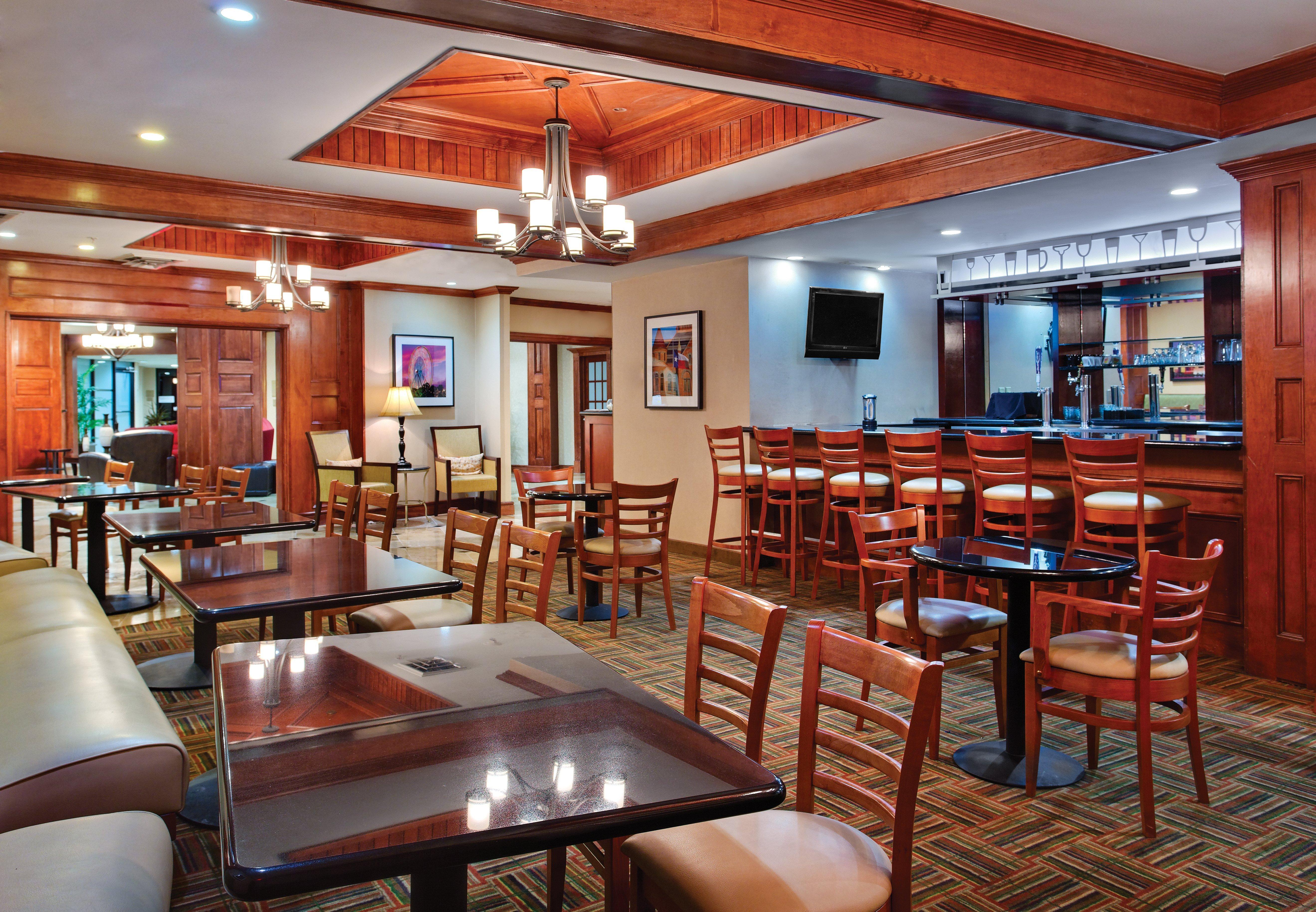 Holiday Inn Express Dallas Market Center By Ihg Eksteriør billede